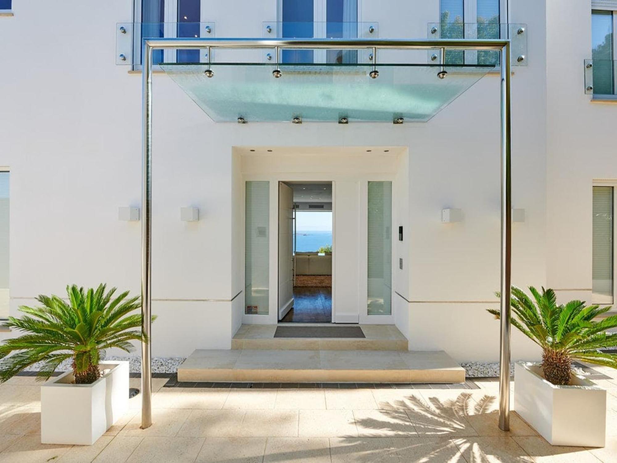 Pousada In Ibiza With Infinity Pool And Sea Views